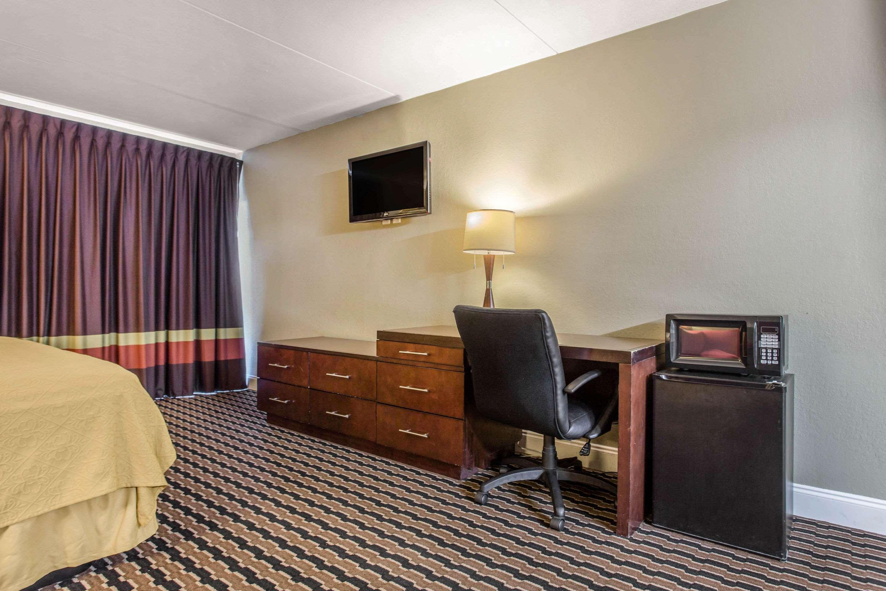 Super 8 By Wyndham Rocky Mount I-95 Exit 145 Hotel Battleboro Kültér fotó