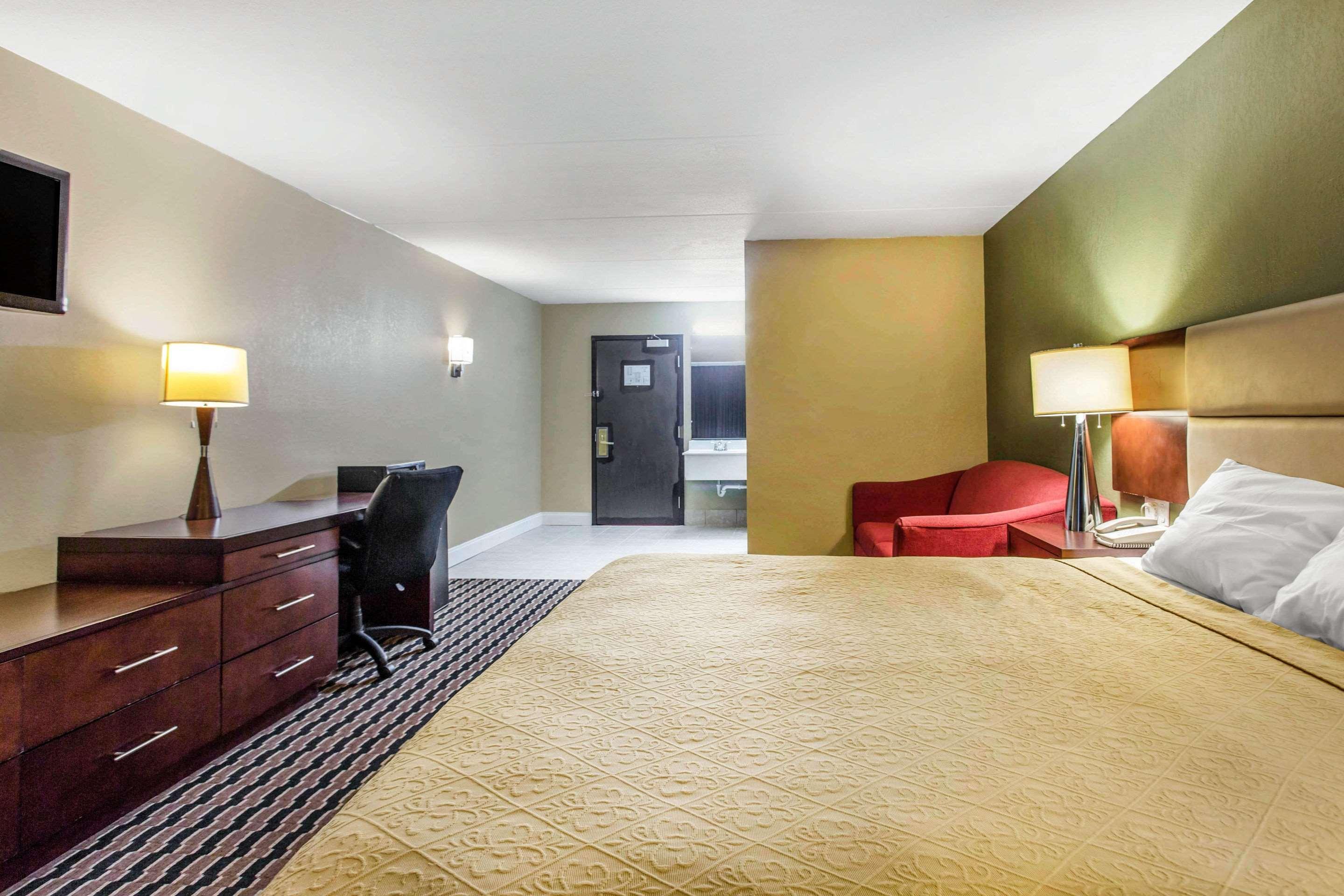 Super 8 By Wyndham Rocky Mount I-95 Exit 145 Hotel Battleboro Kültér fotó